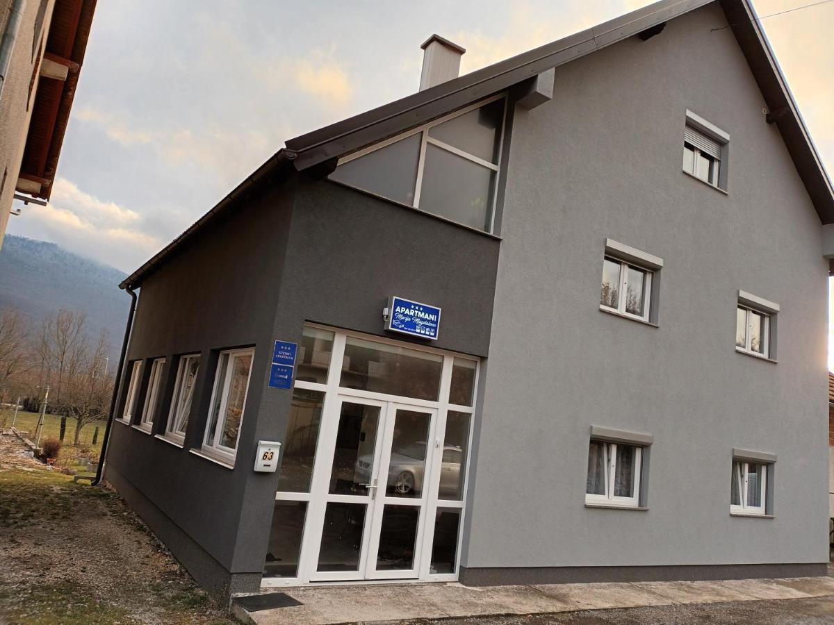 Apartmani Marijamagdalena Gračac Buitenkant foto